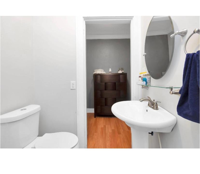 Cozy Downtown Studio By Toyota Center Χιούστον Εξωτερικό φωτογραφία