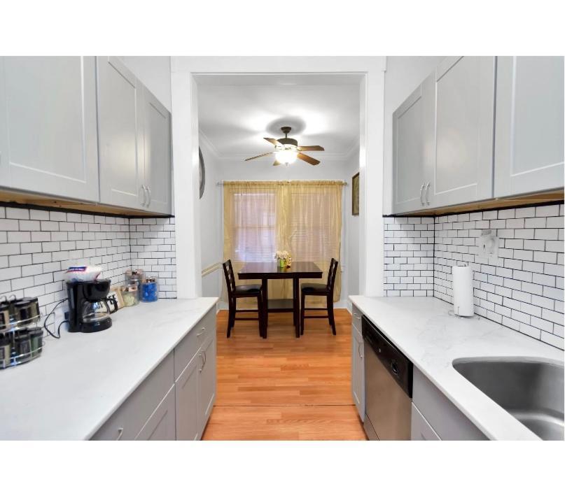 Cozy Downtown Studio By Toyota Center Χιούστον Εξωτερικό φωτογραφία