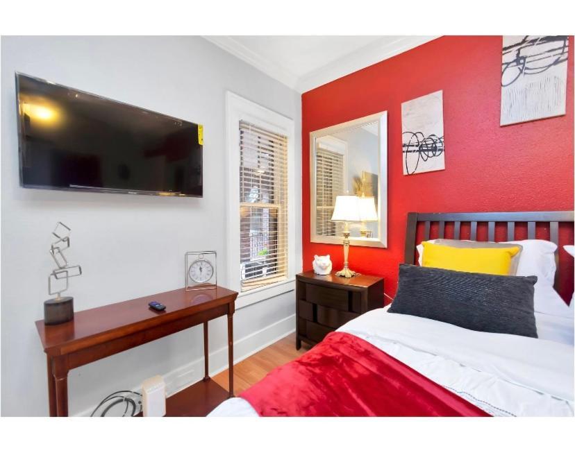Cozy Downtown Studio By Toyota Center Χιούστον Εξωτερικό φωτογραφία